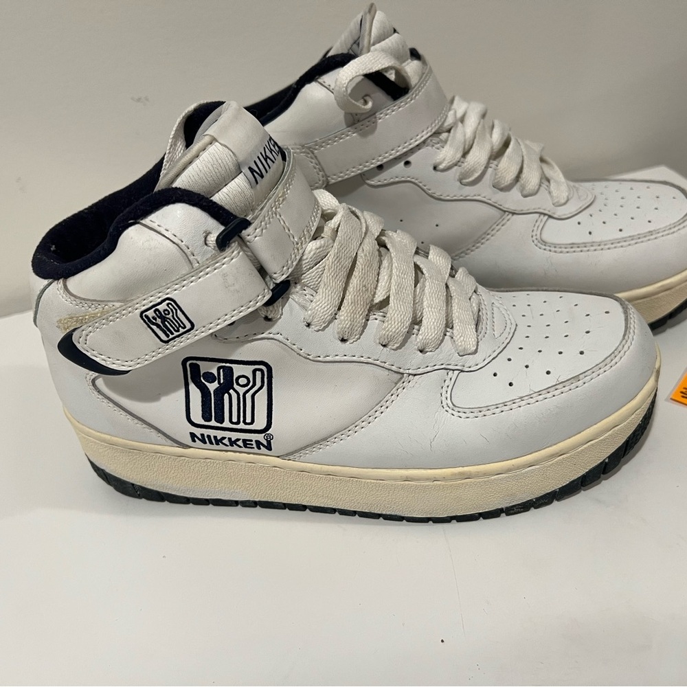 Nikken Women's White High-Top Athletic Sneakers with Navy Detail